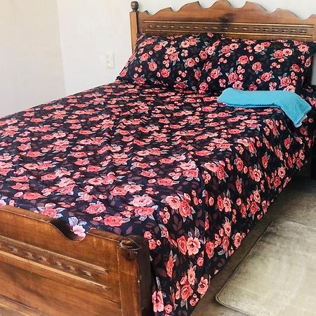 Hotel Rozmarin Нouse Makhinjauri Batumi Zewnętrze zdjęcie