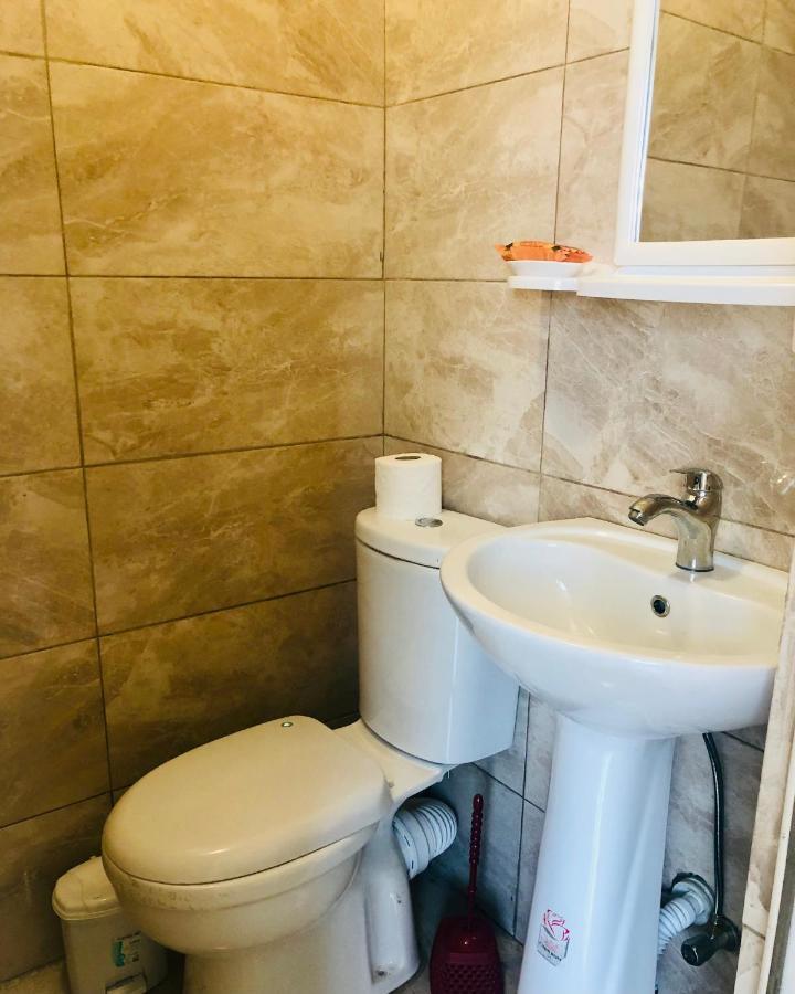Hotel Rozmarin Нouse Makhinjauri Batumi Zewnętrze zdjęcie